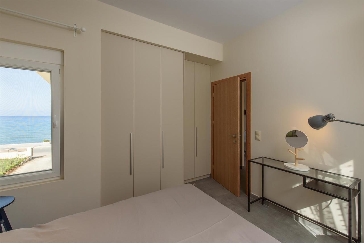 Rodia Beach Suites Kokkinos Pirgos Exterior photo