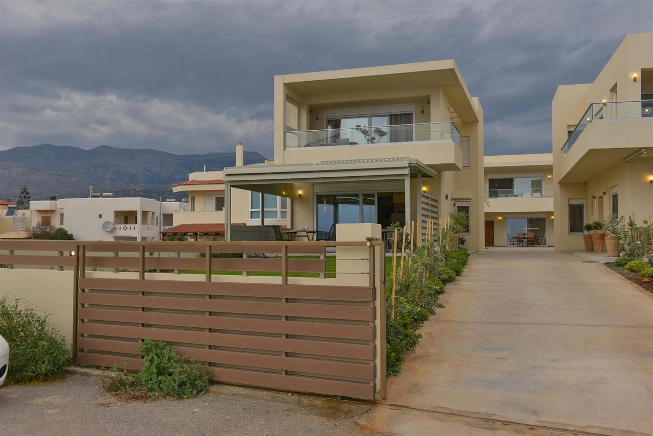 Rodia Beach Suites Kokkinos Pirgos Exterior photo