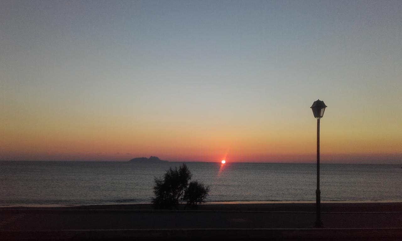 Rodia Beach Suites Kokkinos Pirgos Exterior photo